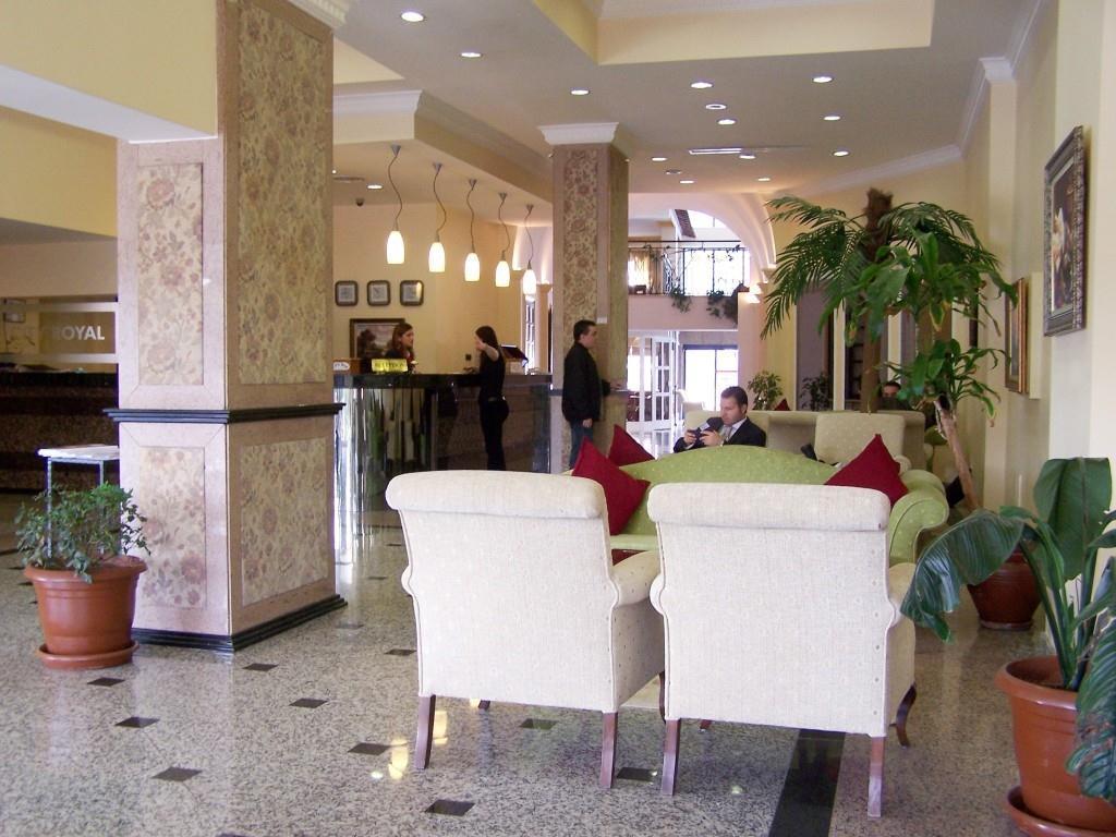 City Royal Hotel And Casino นิโคเซีย ภายนอก รูปภาพ